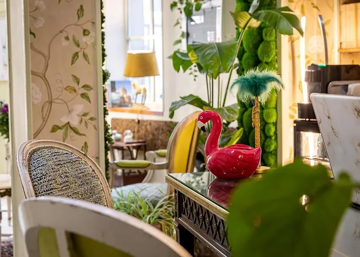 Hotel Romance Malesherbes By Patrick Hayat Parigi