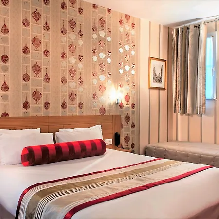 Hotel Romance Malesherbes By Patrick Hayat