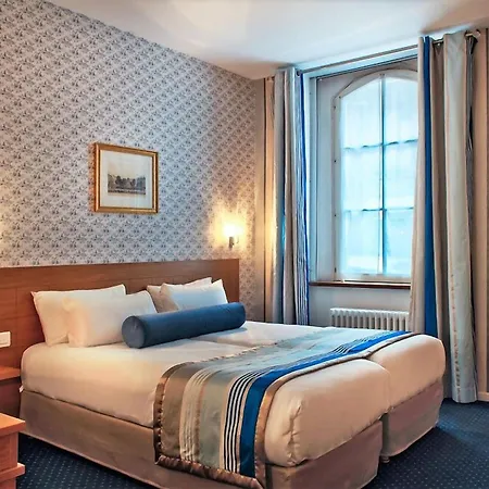 Hotel Romance Malesherbes By Patrick Hayat