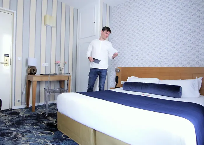 Romance Malesherbes By Patrick Hayat