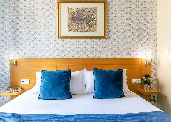 מלון Romance Malesherbes By Patrick Hayat 3*