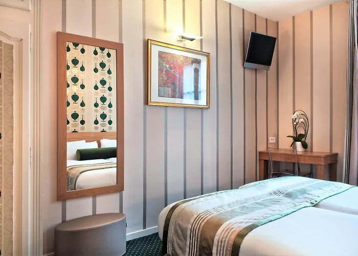 מלון Romance Malesherbes By Patrick Hayat 3*