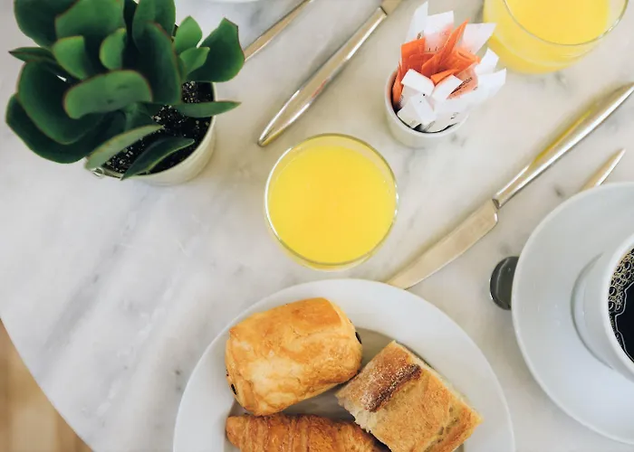 Romance Malesherbes By Patrick Hayat 3* פריז