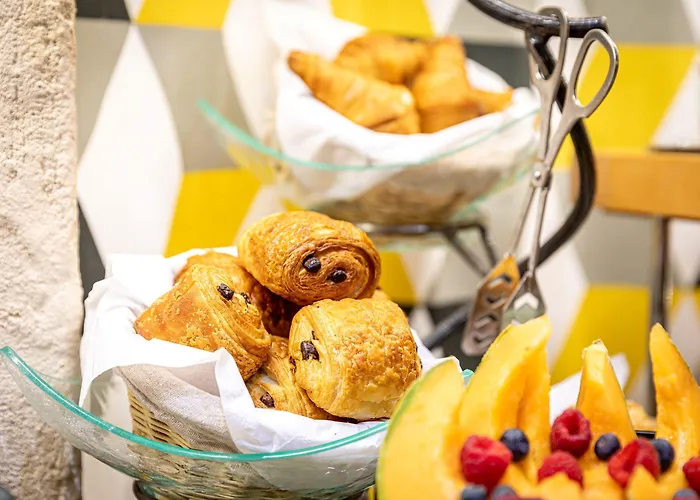 מלון Romance Malesherbes By Patrick Hayat 3*