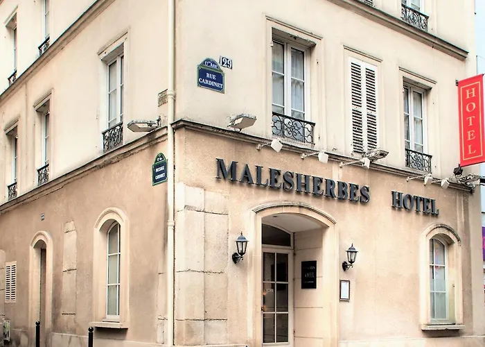 Romance Malesherbes By Patrick Hayat מלון 3*