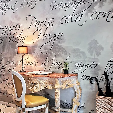 Hotel Romance Malesherbes By Patrick Hayat