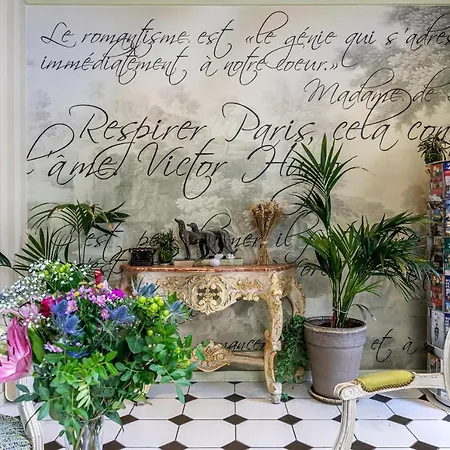Romance Malesherbes By Patrick Hayat Hotel 3*