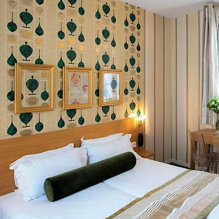 Romance Malesherbes By Patrick Hayat Hotel