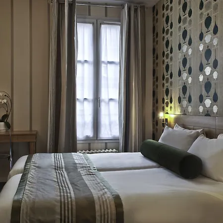 Romance Malesherbes By Patrick Hayat Hotel 3*